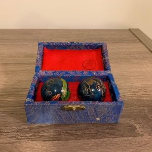 Chinese meditation balls